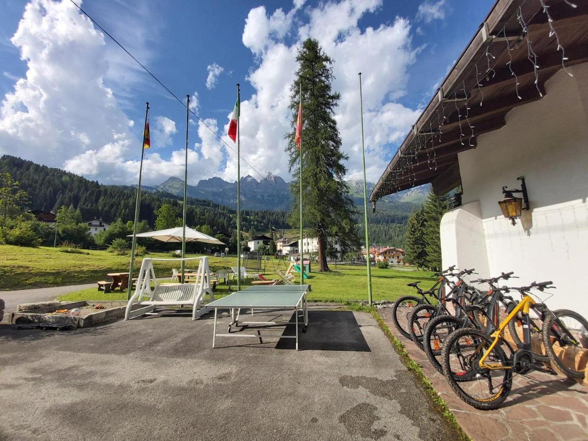 Albergo Scoiattolo Falcade Exterior foto